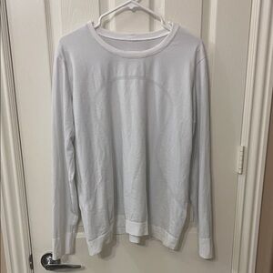 lululemon Classic White and grey Relaxed SwiftlyLong Sleeve.